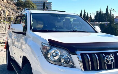 Toyota Land Cruiser Prado 150 рестайлинг 2, 2012 год, 3 000 000 рублей, 2 фотография