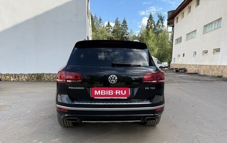 Volkswagen Touareg III, 2016 год, 3 000 000 рублей, 10 фотография