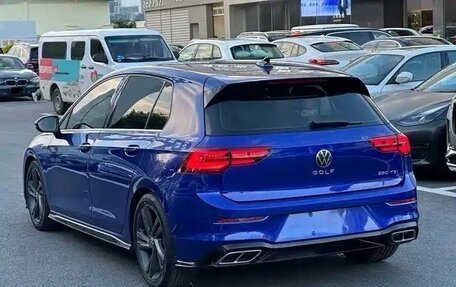 Volkswagen Golf VIII, 2021 год, 1 820 000 рублей, 4 фотография
