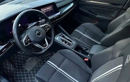 Volkswagen Golf VIII, 2021 год, 1 820 000 рублей, 13 фотография