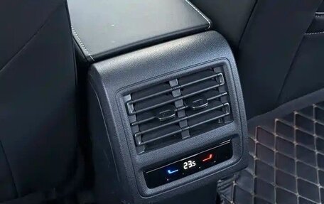 Volkswagen Golf VIII, 2021 год, 1 820 000 рублей, 14 фотография