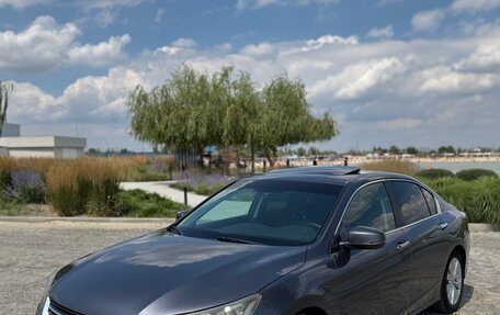 Honda Accord IX рестайлинг, 2013 год, 1 520 000 рублей, 2 фотография