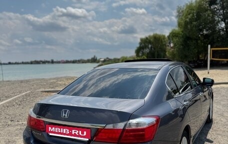 Honda Accord IX рестайлинг, 2013 год, 1 520 000 рублей, 3 фотография