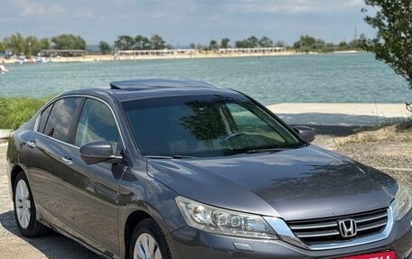 Honda Accord IX рестайлинг, 2013 год, 1 520 000 рублей, 12 фотография