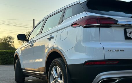 Geely Atlas, 2024 год, 2 020 000 рублей, 4 фотография