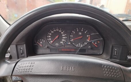 BMW 5 серия, 1992 год, 370 000 рублей, 19 фотография