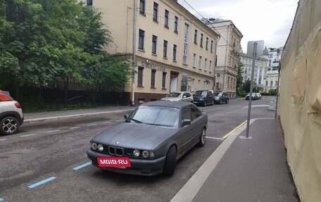 BMW 5 серия, 1992 год, 370 000 рублей, 16 фотография