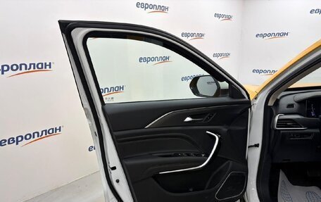 FAW Bestune T77, 2023 год, 1 390 000 рублей, 8 фотография
