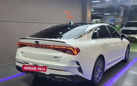 KIA K5, 2022 год, 2 400 855 рублей, 3 фотография