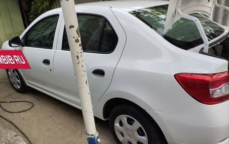 Renault Logan II, 2015 год, 759 000 рублей, 12 фотография