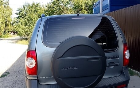 Chevrolet Niva I рестайлинг, 2011 год, 515 000 рублей, 2 фотография