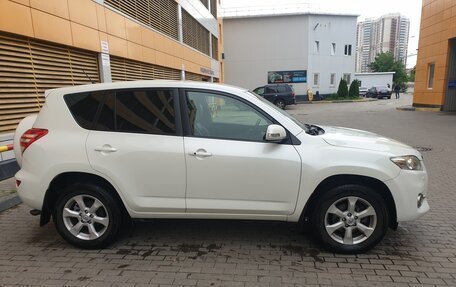 Toyota RAV4, 2011 год, 1 690 000 рублей, 5 фотография