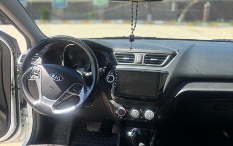 KIA Rio III рестайлинг, 2015 год, 1 150 000 рублей, 21 фотография