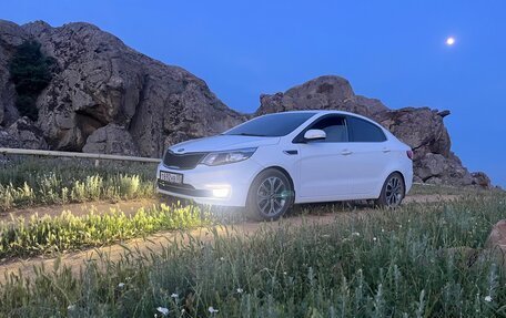 KIA Rio III рестайлинг, 2017 год, 1 359 000 рублей, 4 фотография