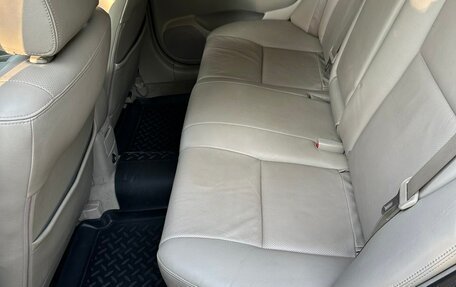 Toyota Avensis III рестайлинг, 2007 год, 1 080 000 рублей, 23 фотография