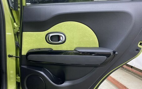 KIA Soul II рестайлинг, 2016 год, 1 399 000 рублей, 28 фотография
