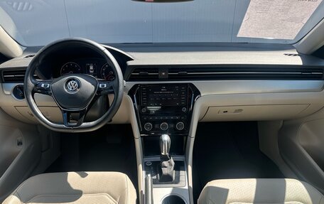 Volkswagen Passat B8 рестайлинг, 2020 год, 2 090 000 рублей, 11 фотография