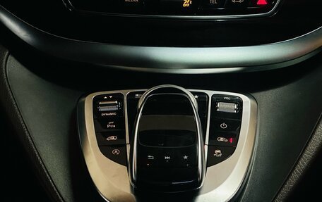 Mercedes-Benz V-Класс, 2019 год, 5 099 000 рублей, 23 фотография