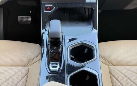 Geely Atlas, 2022 год, 1 670 000 рублей, 12 фотография