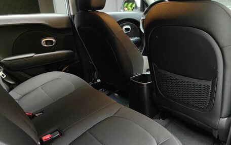 KIA Soul II рестайлинг, 2016 год, 1 350 000 рублей, 22 фотография