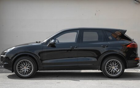 Porsche Cayenne III, 2017 год, 3 999 000 рублей, 6 фотография