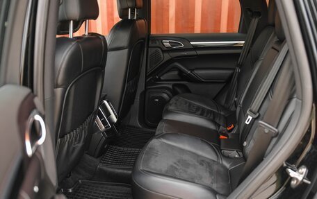 Porsche Cayenne III, 2017 год, 3 999 000 рублей, 15 фотография