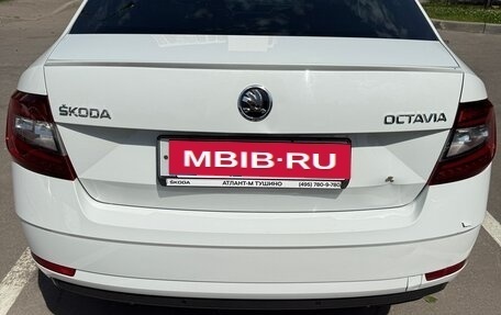 Skoda Octavia, 2018 год, 1 800 000 рублей, 4 фотография