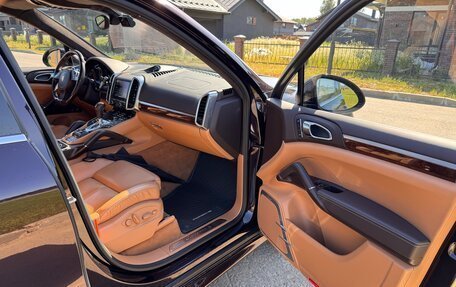 Porsche Cayenne III, 2011 год, 2 800 000 рублей, 26 фотография