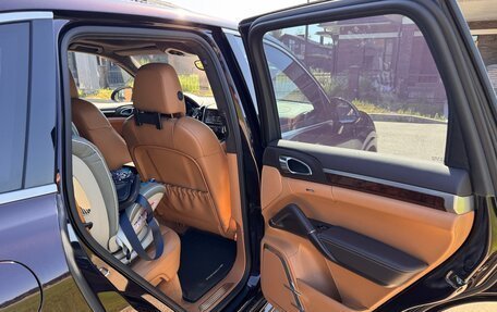 Porsche Cayenne III, 2011 год, 2 800 000 рублей, 27 фотография