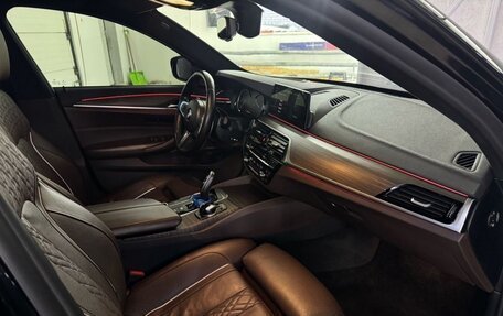 BMW 5 серия, 2018 год, 3 500 000 рублей, 7 фотография