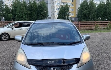 Honda Fit III, 2009 год, 650 000 рублей, 2 фотография