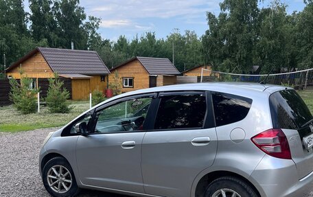 Honda Fit III, 2009 год, 650 000 рублей, 5 фотография
