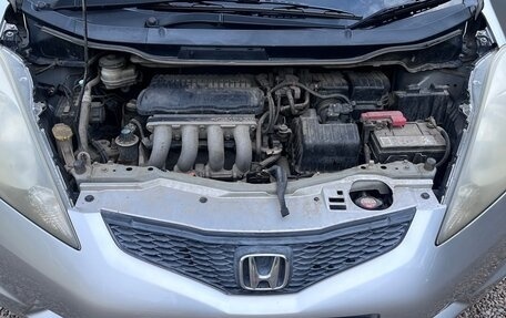 Honda Fit III, 2009 год, 650 000 рублей, 21 фотография
