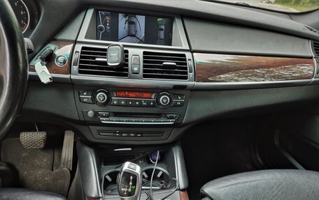 BMW X5, 2011 год, 1 600 000 рублей, 10 фотография