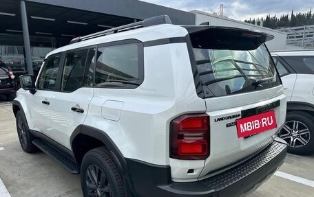 Toyota Land Cruiser Prado, 2024 год, 7 949 000 рублей, 2 фотография