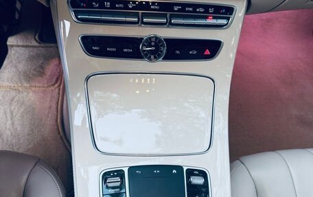 Mercedes-Benz E-Класс, 2016 год, 3 750 000 рублей, 6 фотография
