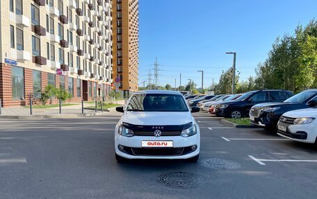 Volkswagen Polo VI (EU Market), 2014 год, 750 000 рублей, 2 фотография