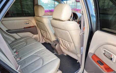 Lexus RX IV рестайлинг, 2001 год, 900 000 рублей, 18 фотография