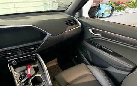 Geely Tugella FY11, 2023 год, 2 750 000 рублей, 26 фотография