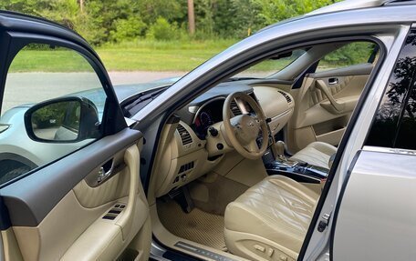 Infiniti FX II, 2008 год, 2 000 000 рублей, 16 фотография