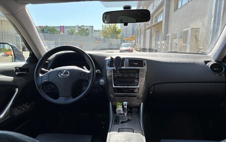 Lexus IS II рестайлинг 2, 2007 год, 1 350 000 рублей, 25 фотография