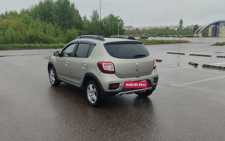 Renault Sandero II рестайлинг, 2017 год, 1 050 000 рублей, 2 фотография
