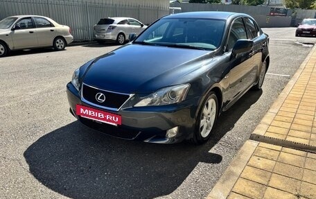 Lexus IS II рестайлинг 2, 2007 год, 1 350 000 рублей, 17 фотография