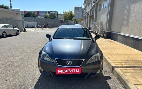 Lexus IS II рестайлинг 2, 2007 год, 1 350 000 рублей, 19 фотография