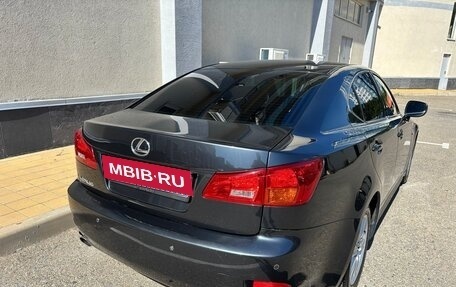 Lexus IS II рестайлинг 2, 2007 год, 1 350 000 рублей, 22 фотография
