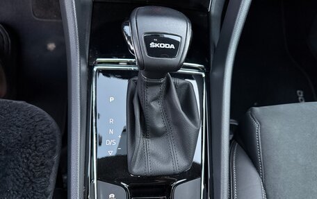 Skoda Karoq I, 2021 год, 2 450 000 рублей, 17 фотография
