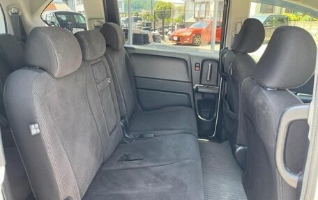 Honda Freed I, 2013 год, 1 100 000 рублей, 17 фотография