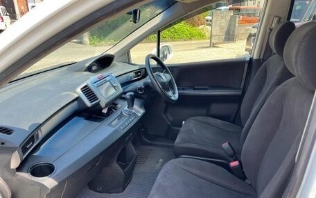 Honda Freed I, 2013 год, 1 100 000 рублей, 19 фотография