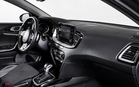 KIA cee'd III, 2021 год, 2 290 000 рублей, 11 фотография