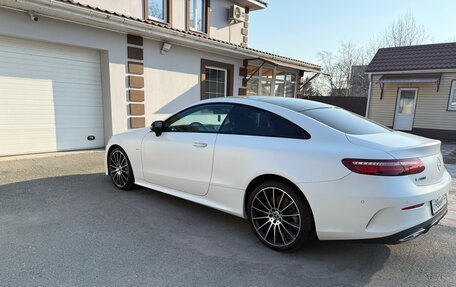 Mercedes-Benz E-Класс, 2017 год, 4 200 000 рублей, 13 фотография